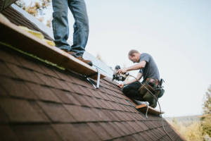 Local Roofers in National City Bank, KY